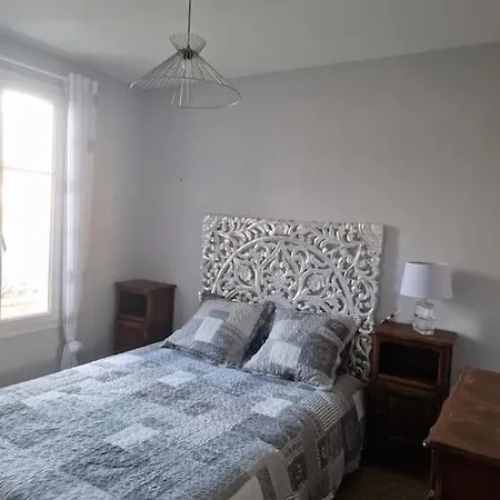 Superbe Avec Piscine A 100m De La Appartement *